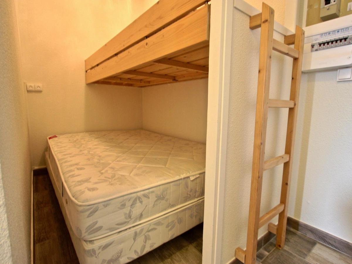 Studio-cabine 4/5 pers. avec balcon sud, proche pistes et commerces, Chamrousse 1650 - FR-1-340-55 - Housity