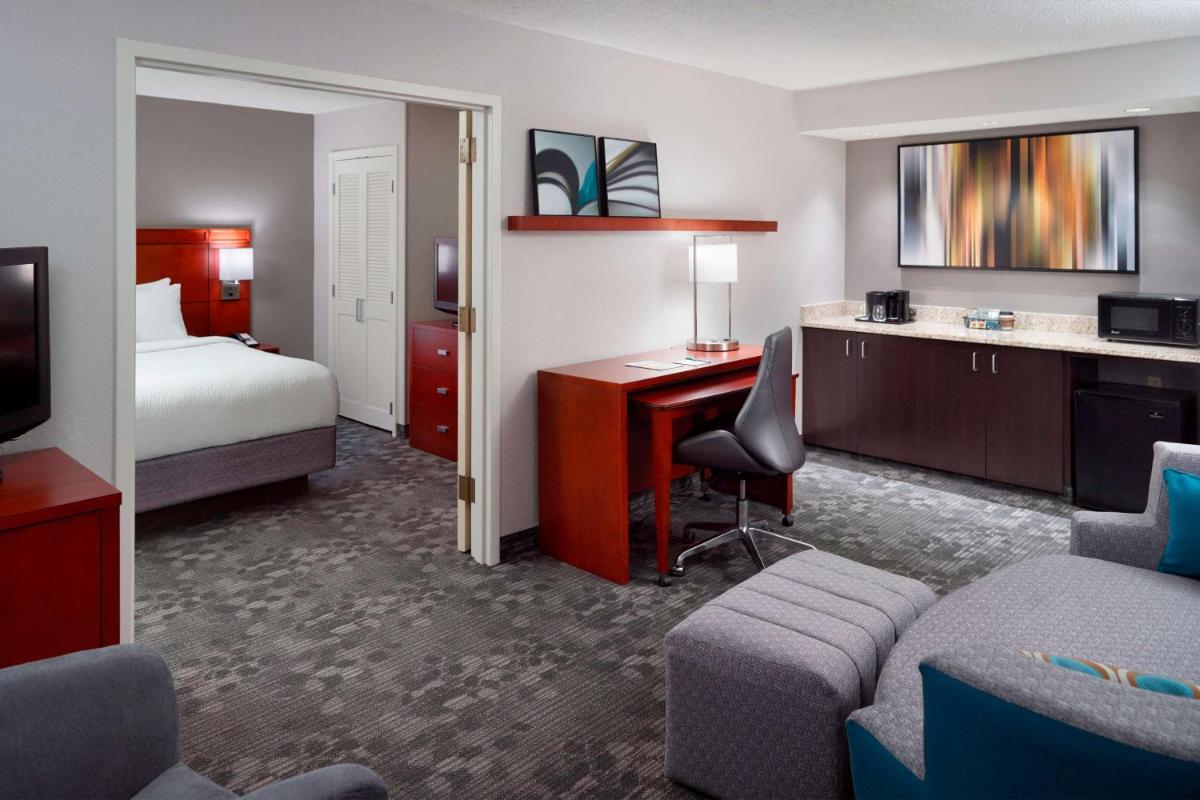 Sonesta Select Atlanta Airport North - Housity