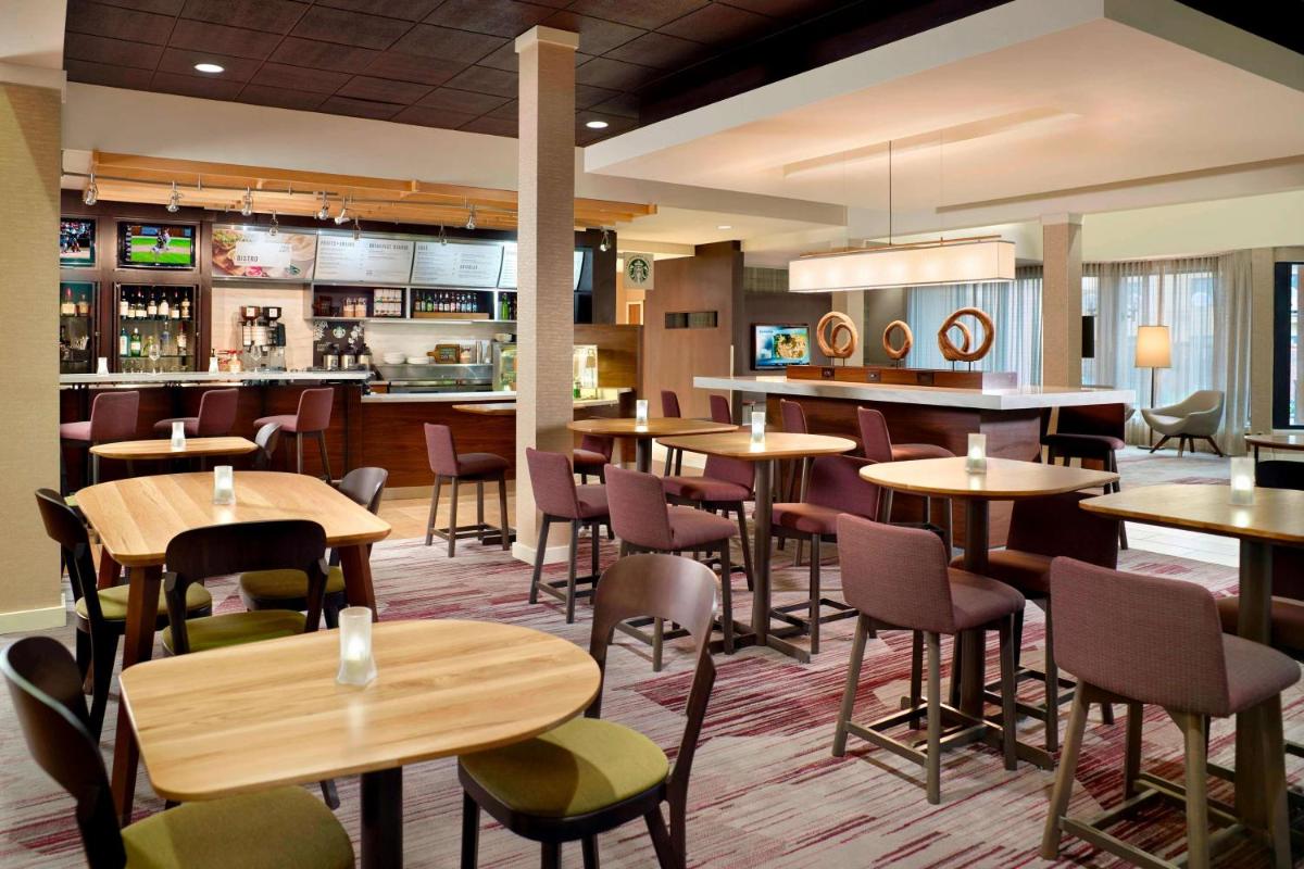 Sonesta Select Atlanta Airport North - Housity