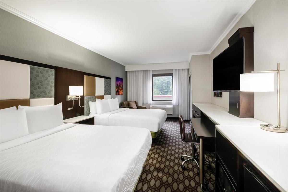 Best Western Premier NYC Gateway Hotel - Housity