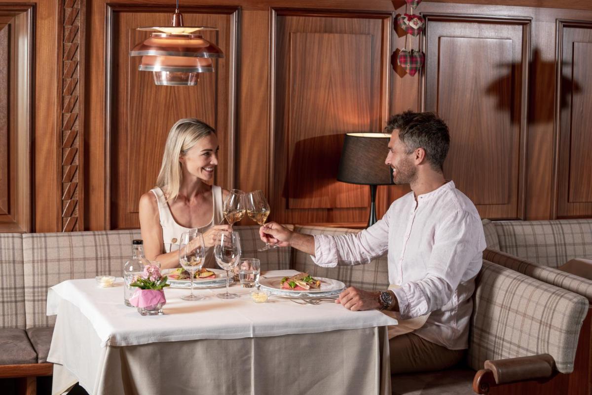 Piccolo - Dolomites & Gourmet Hotel - Housity
