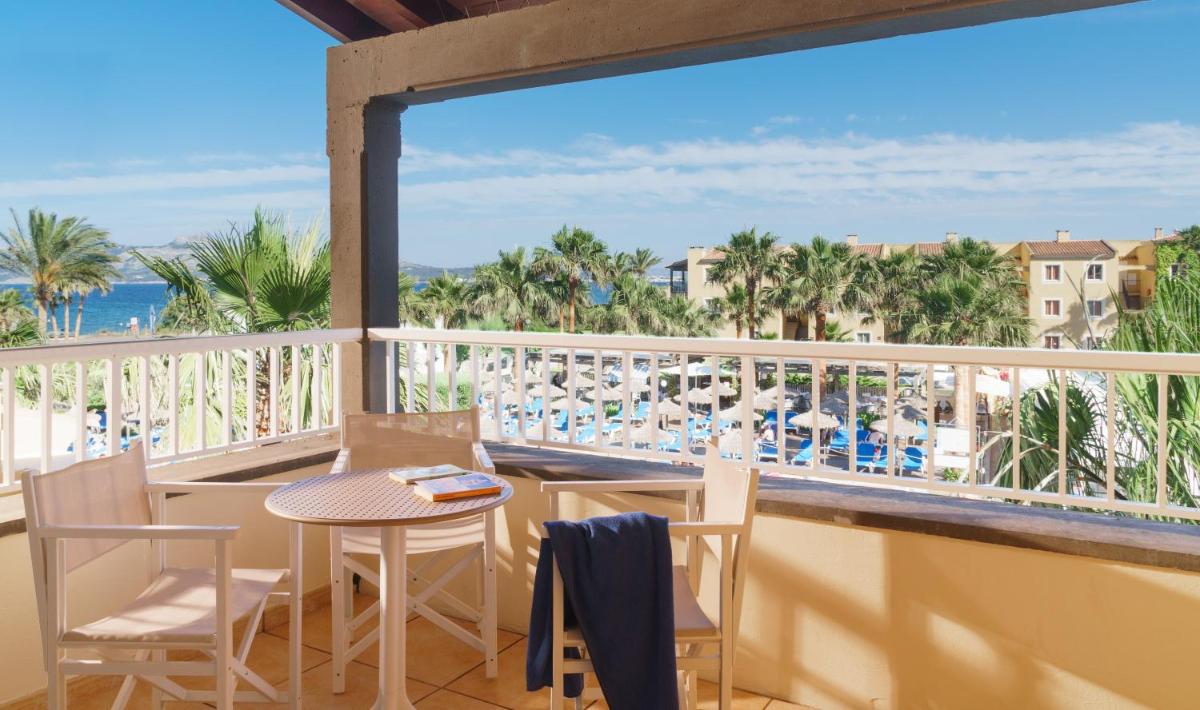 Un balcón o terraza de Club del Sol Aparthotel