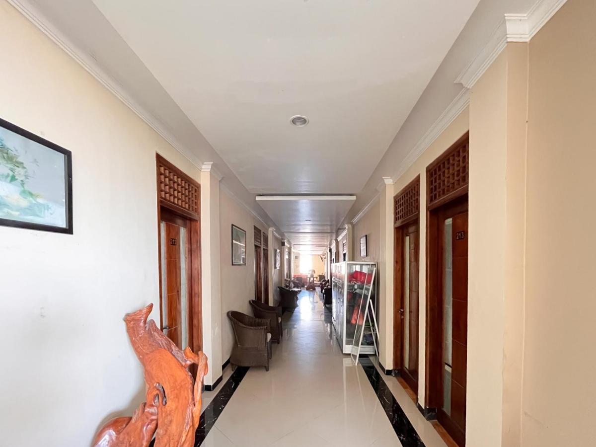 Capital O 92228 Cozy Bromo Homestay - Hizvo