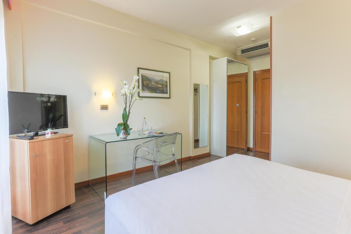 Ilgo Hotel - Housity