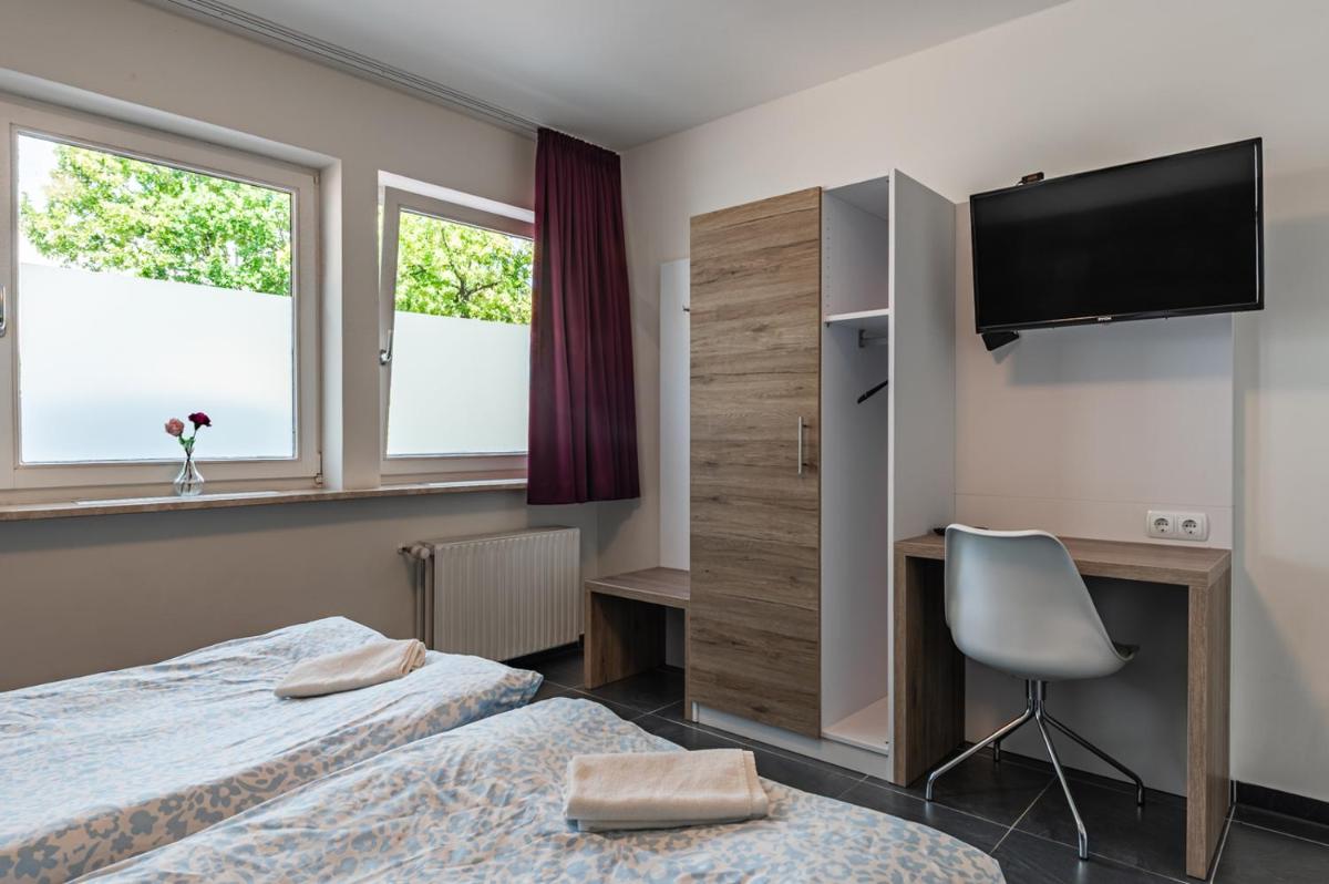 MK Hostel Oyten - Housity