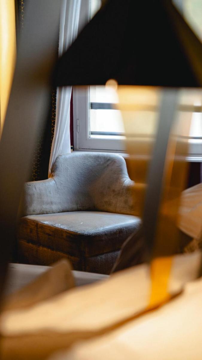 Coin salon dans l'établissement Hôtel Saint-Marc