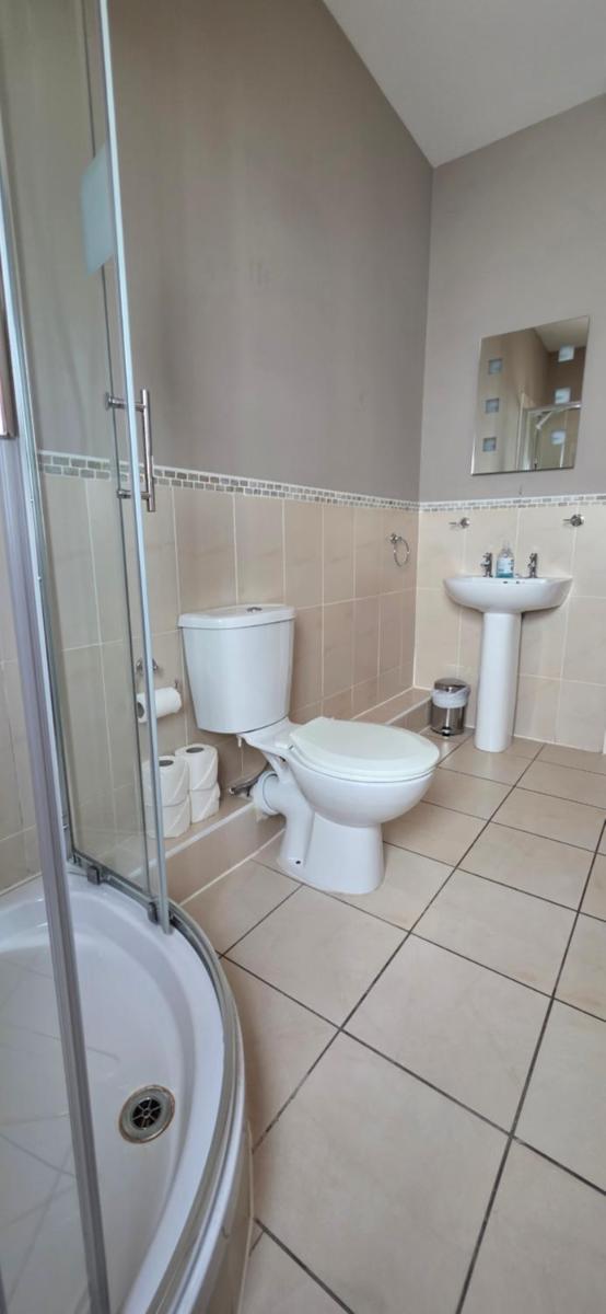 The Courtyard Apartments - Housity