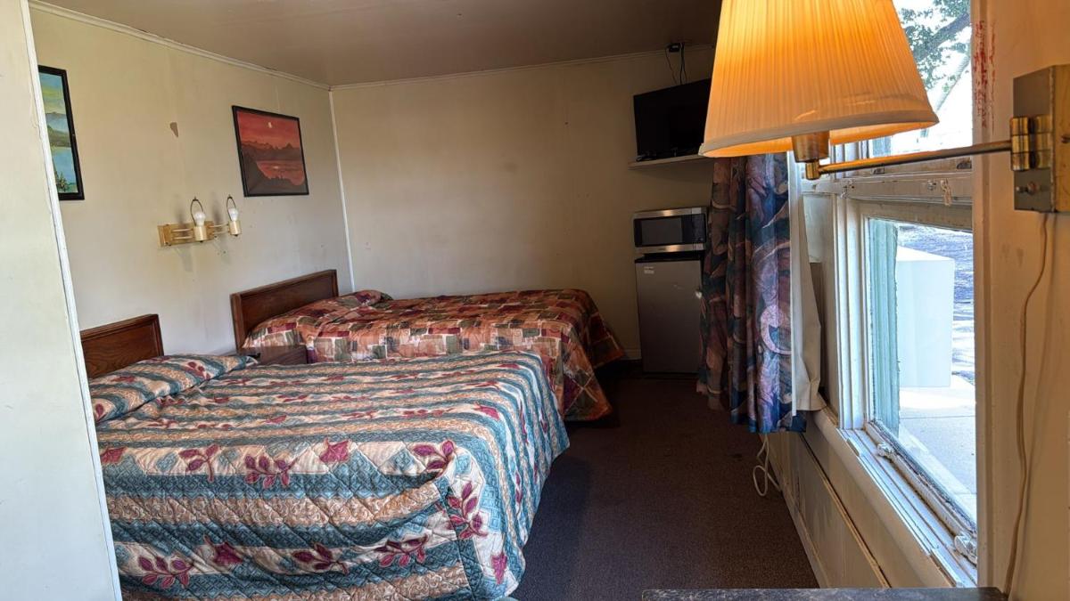 Tourest Motel - Housity