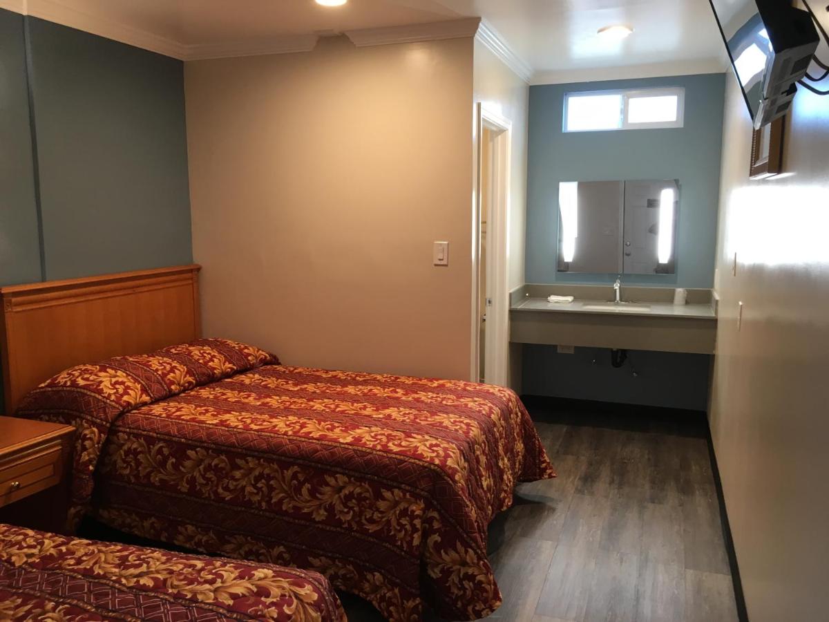 Lincoln Park Motel - Housity