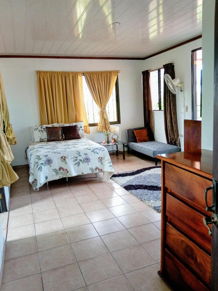 Villa Guarias - Housity