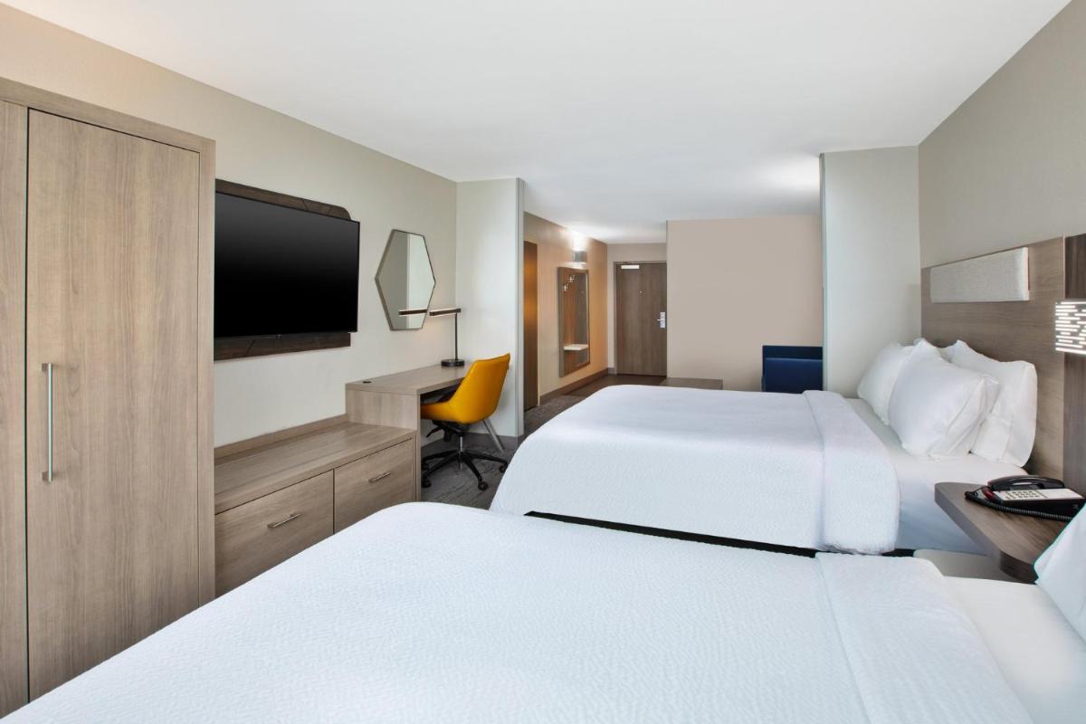 Holiday Inn Express Hotel & Suites West Monroe by IHG - Housity
