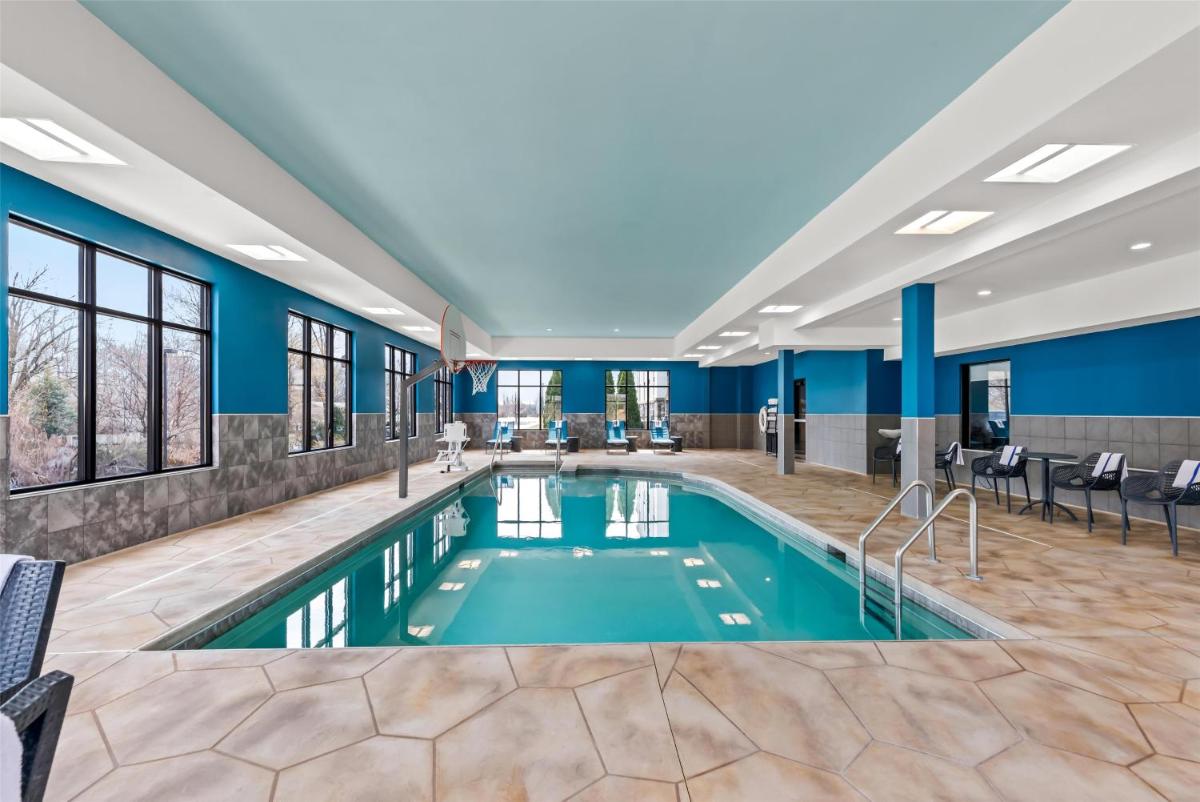 Hampton Inn Fond du Lac - Housity