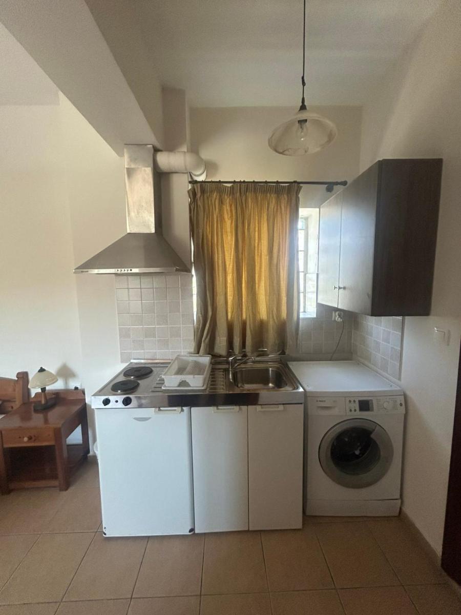 Kandania Apartments - Housity