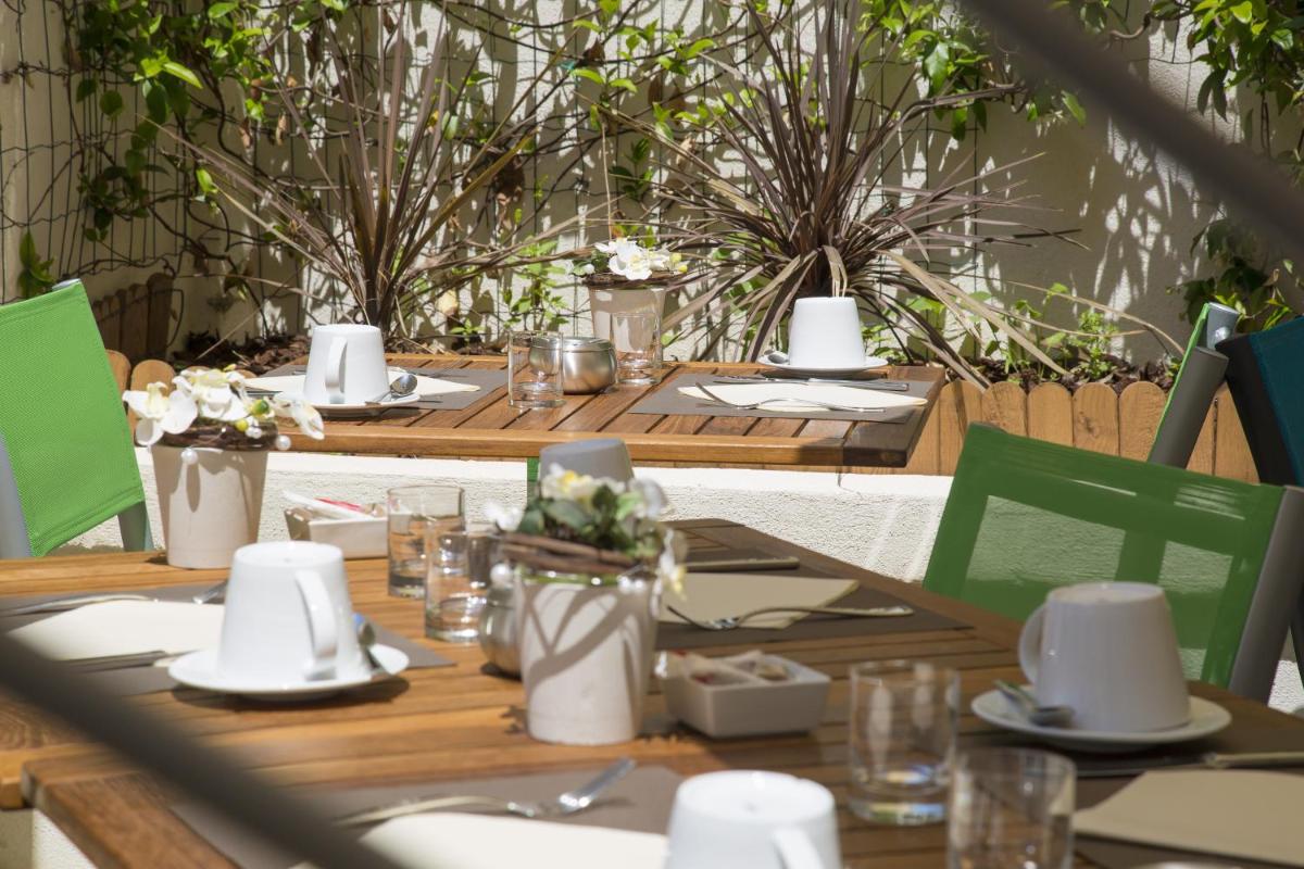 Jardin de l'établissement Cristal Hôtel & Spa