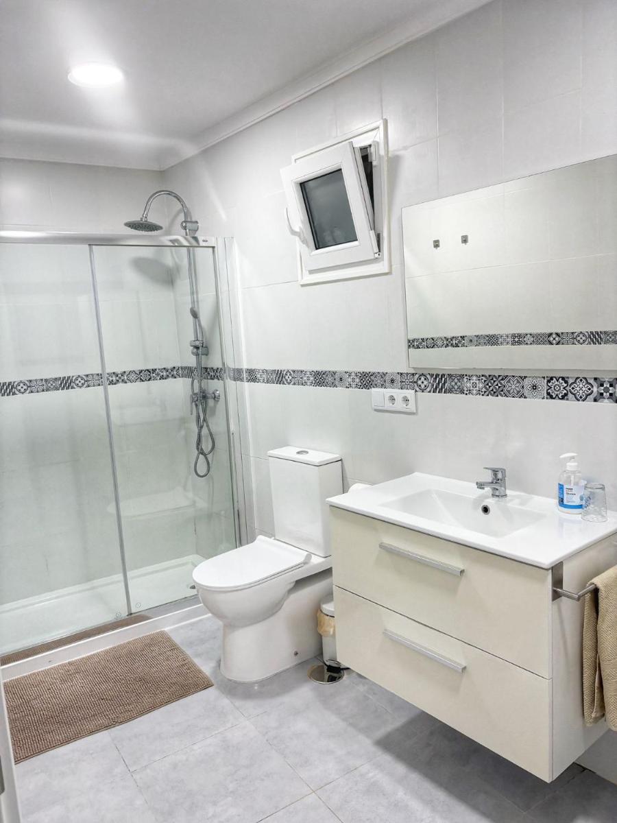 Apartamento La Marina Portonovo - Housity