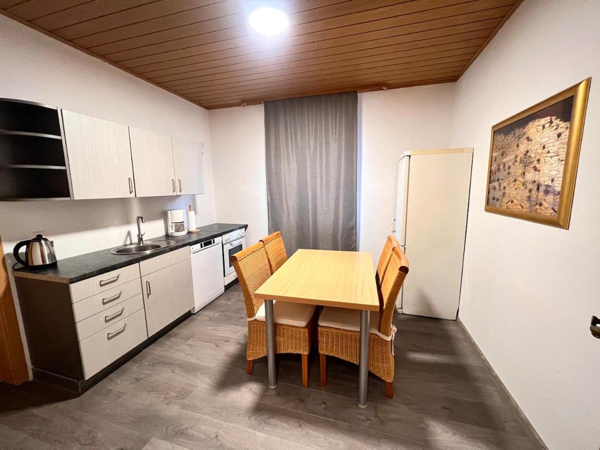 Komfortable Ferienwohnung Monteuerzimmer - Housity