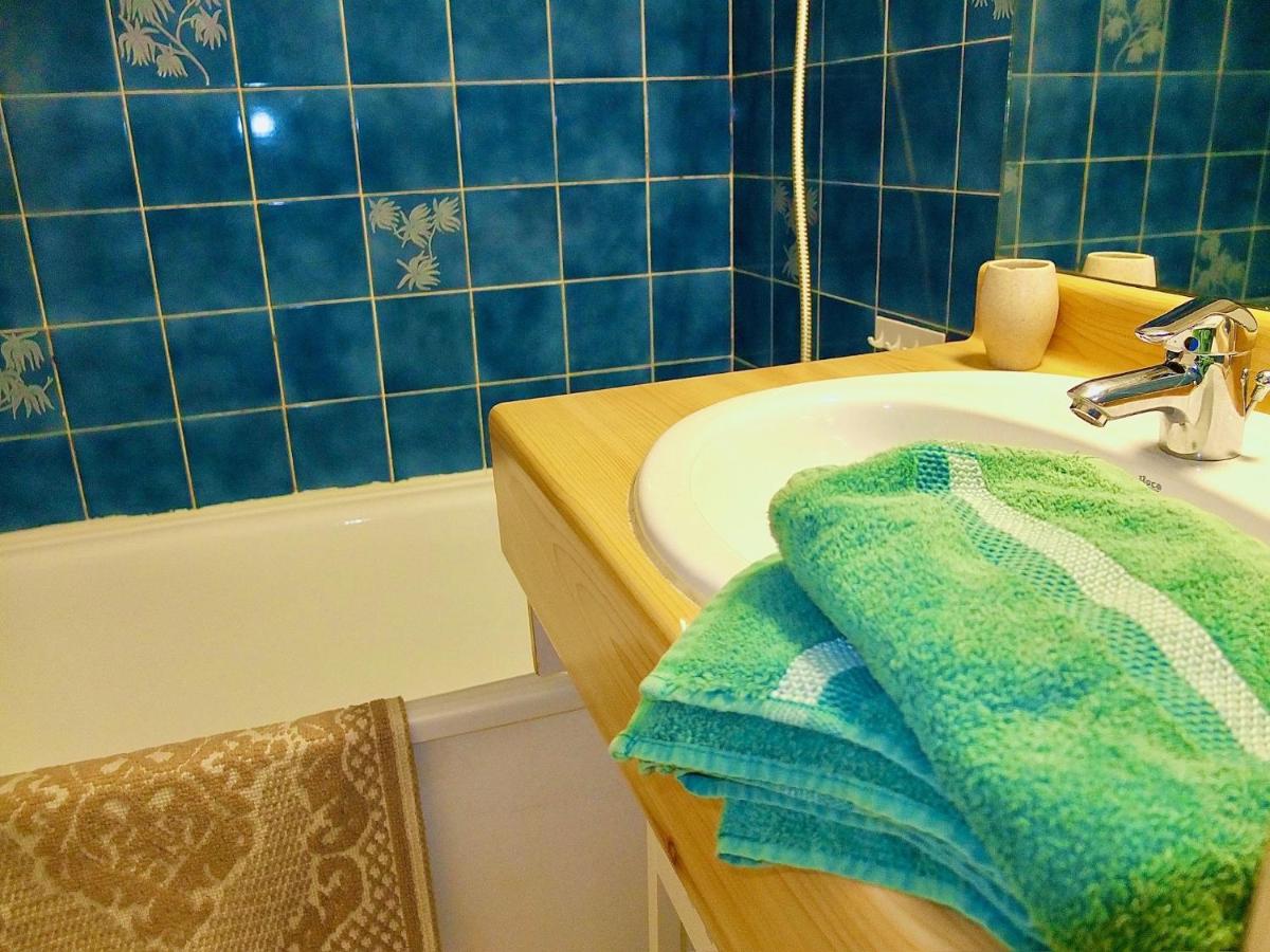 Au Petit Bonheur vue mer, parking, 400m plage - Housity