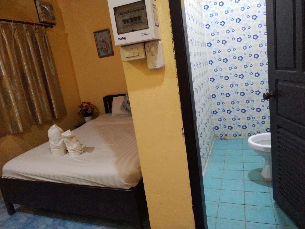 Phanh Tha Sone Guest House - Housity