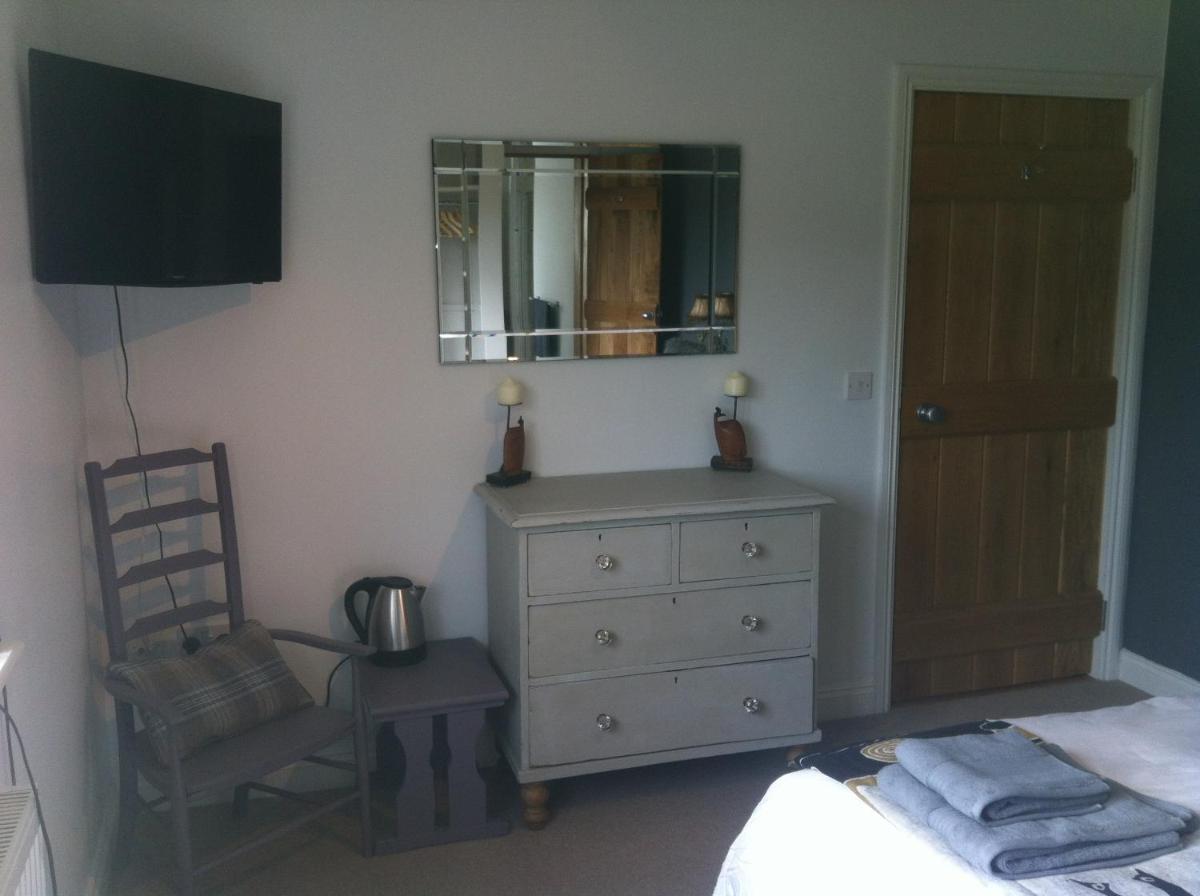 Suitetrails - East Dunster Deer Farm B&B
