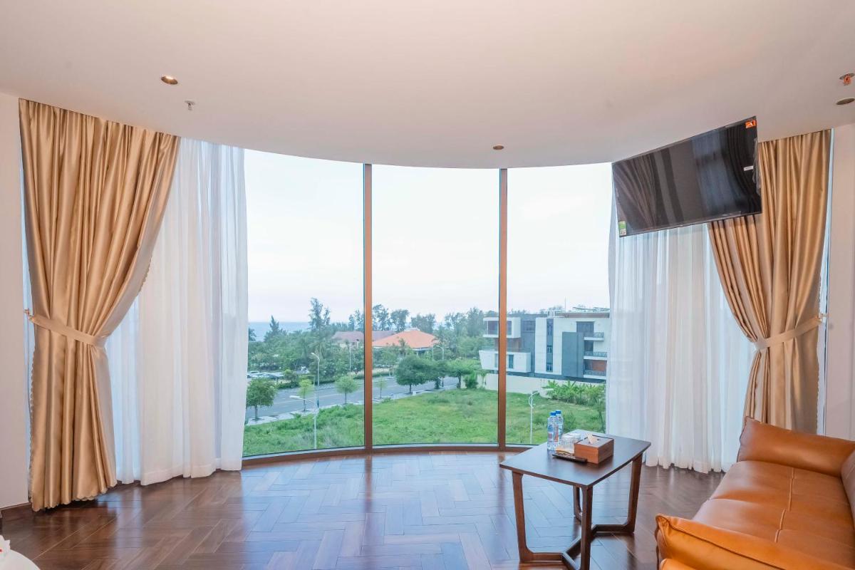 Grand Phan Thiet Hotel - Housity