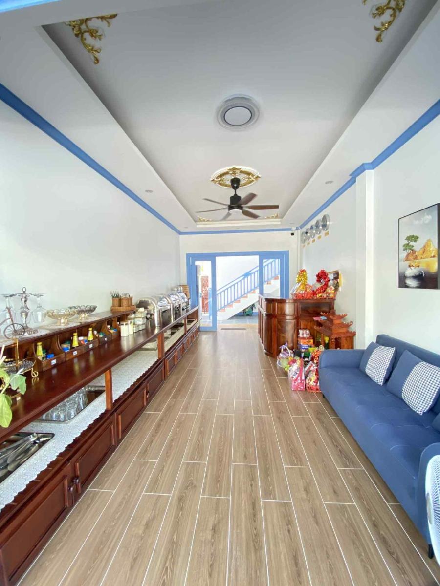 Sadakham Royal View Hotel 1 - Hizvo