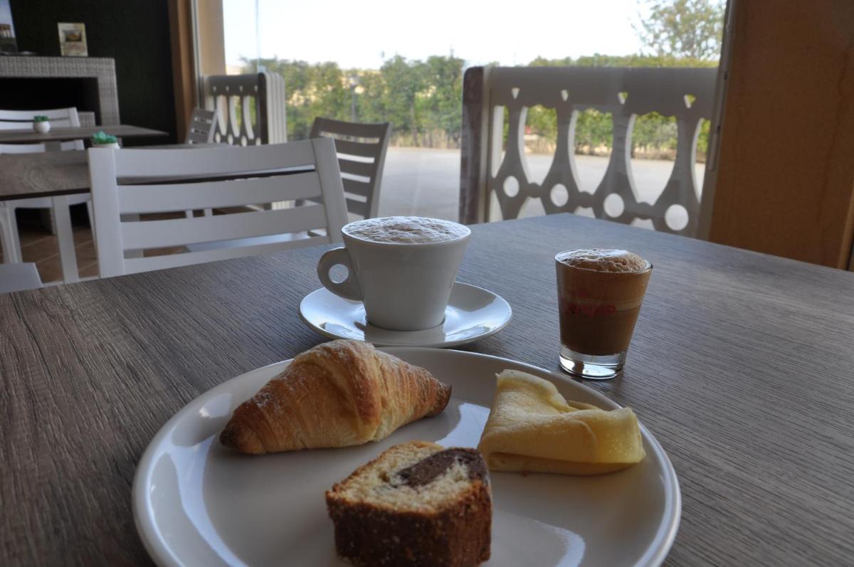 B&B La Terrazza Degli Scrittori - Housity