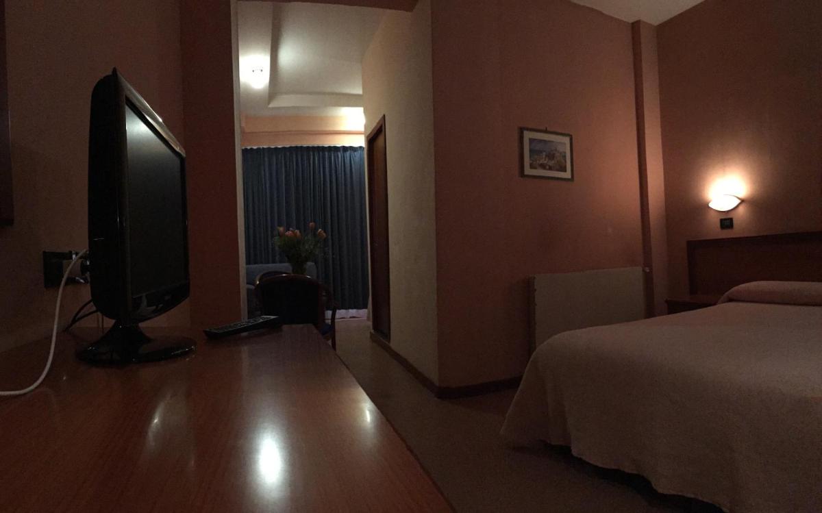 Hotel Giardino degli Aranci - Housity