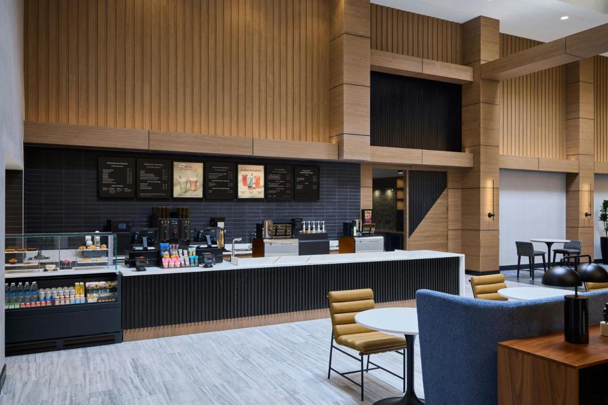 Chicago Marriott Northwest - Housity