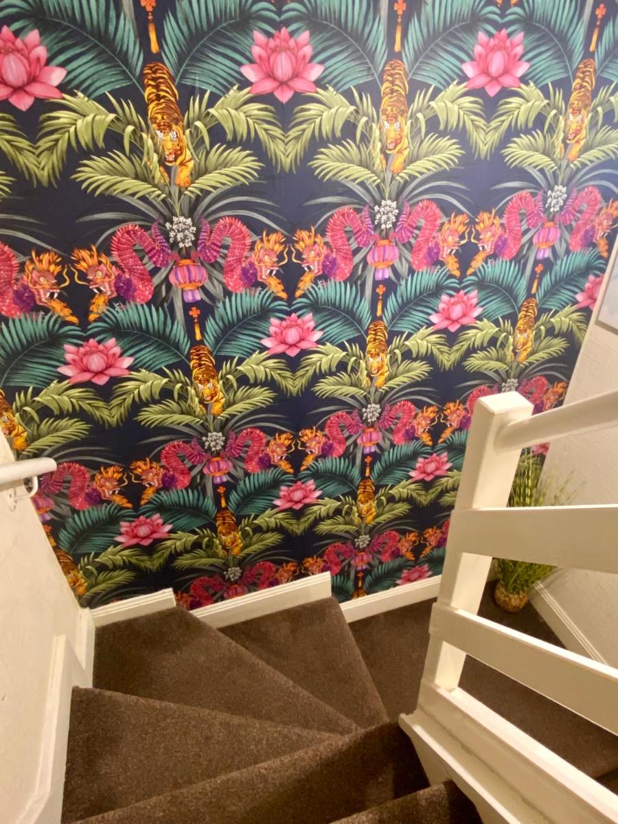 Convenient Contractor Stay Free Parking Walk To Weatherspoons - Housity