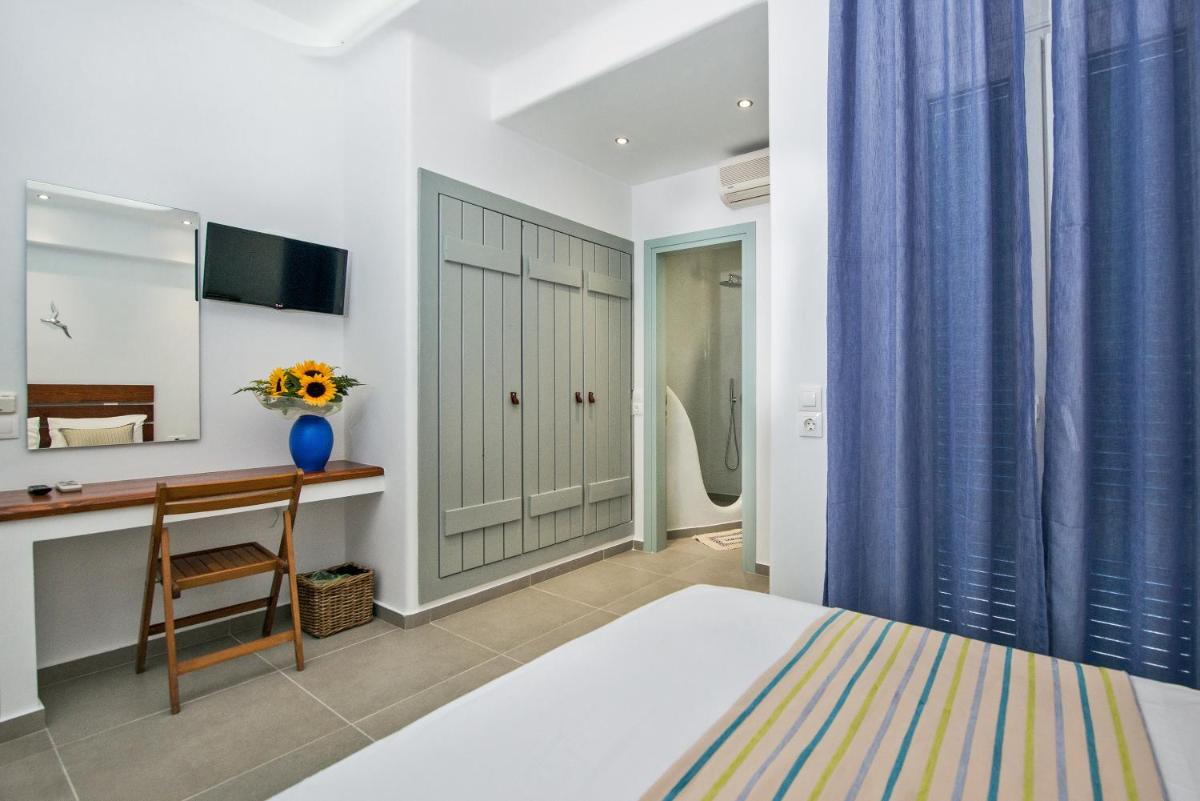 Petini's Place - Housity