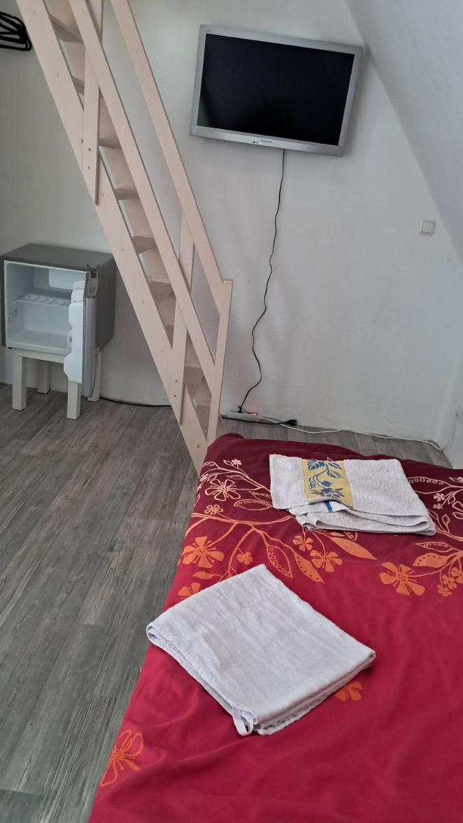Aukrug MK Zimmer - Housity