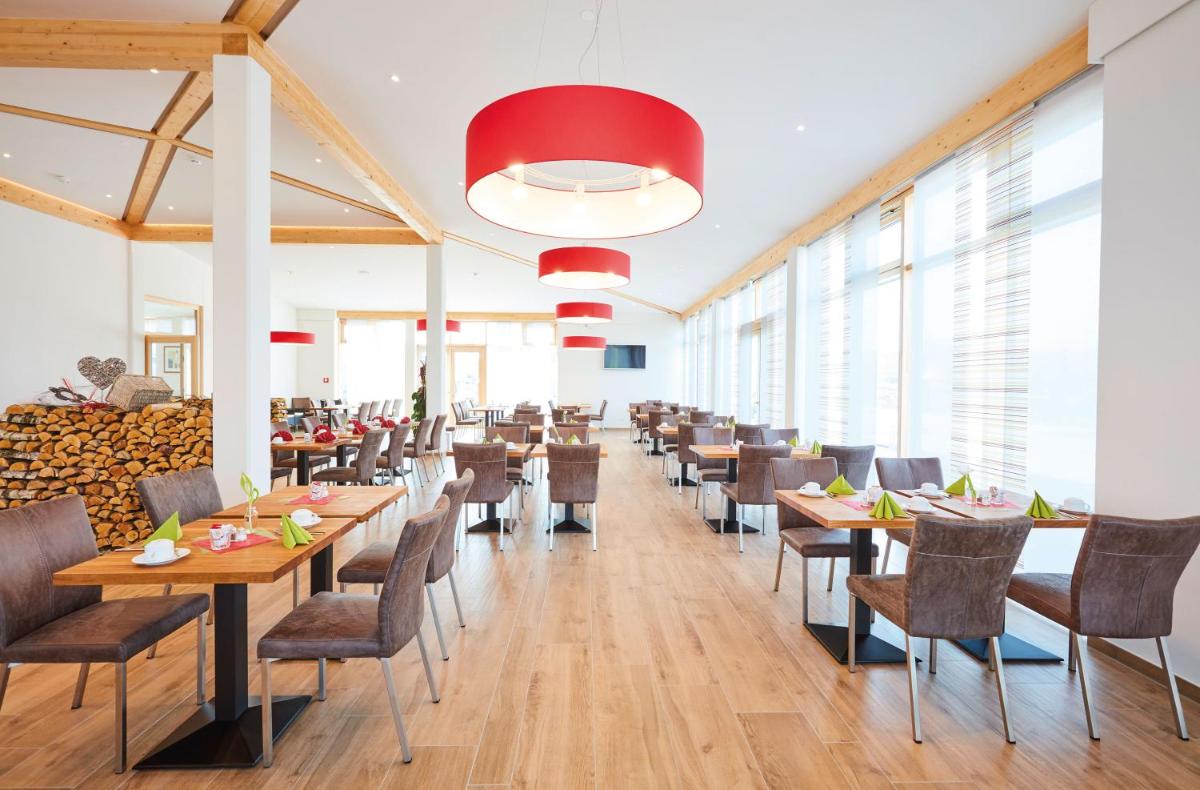 Vital Hotel an der Therme GmbH - Housity