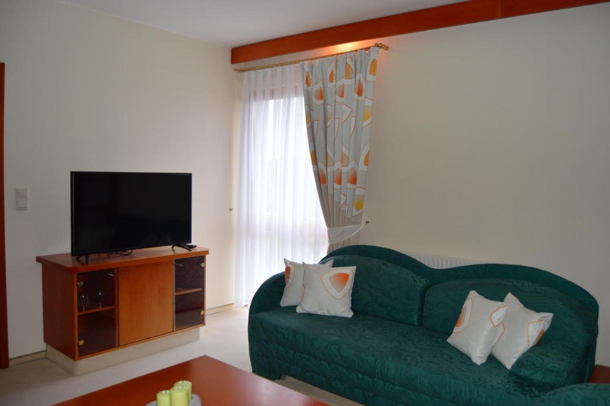 Hotel Stadt Jessen - Housity