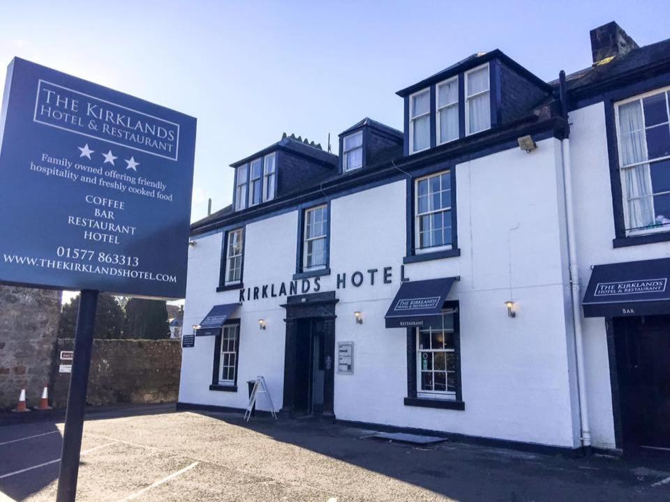Kirklands Hotel - Housity
