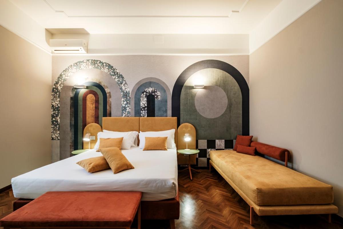 Hotel Lory - Housity