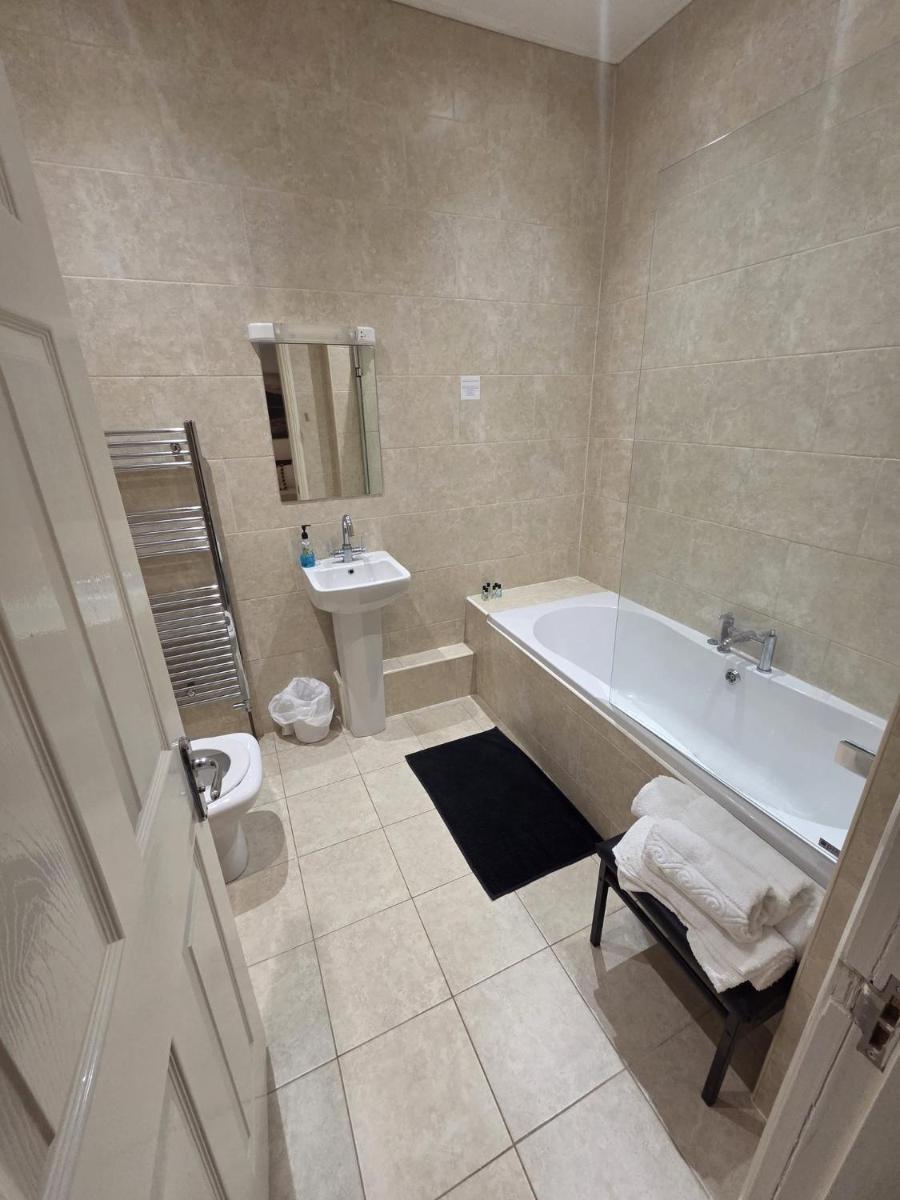 The White Hart Hull - Housity