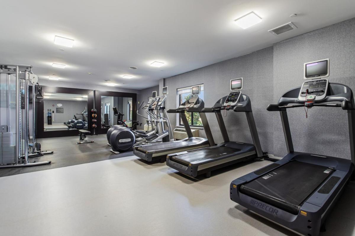 Homewood Suites Beaumont - Housity