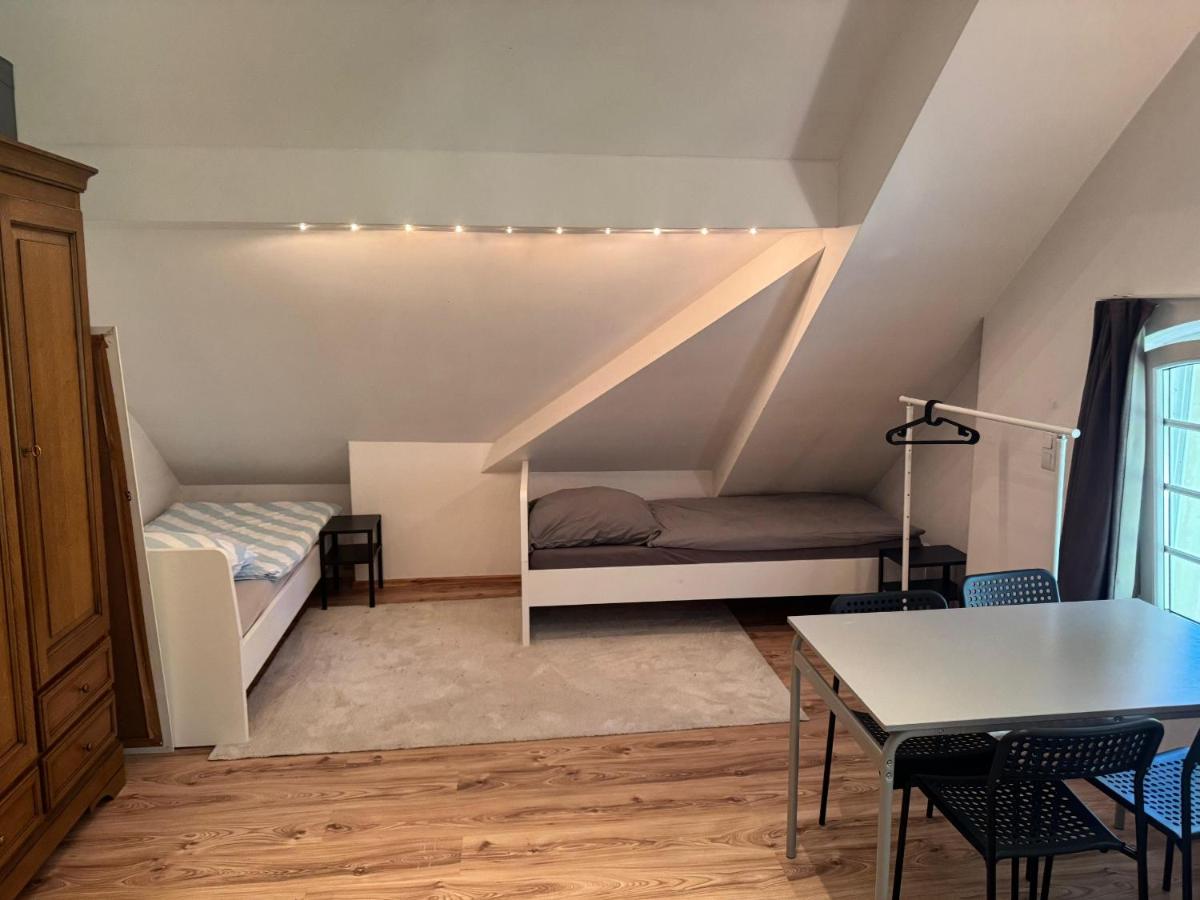 Monteurwohnung Lambsheim - Housity