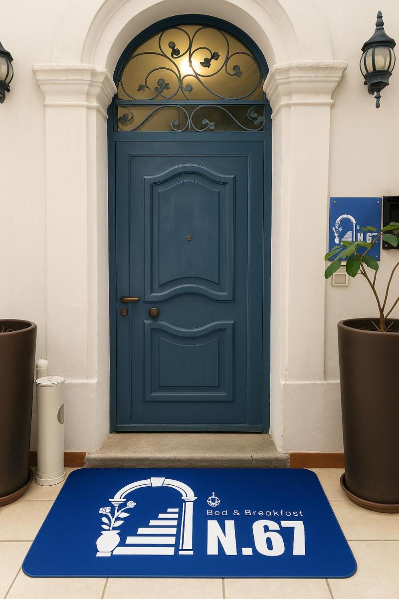 N67 B&B Taranto Centro-3 camere indipendenti - Housity
