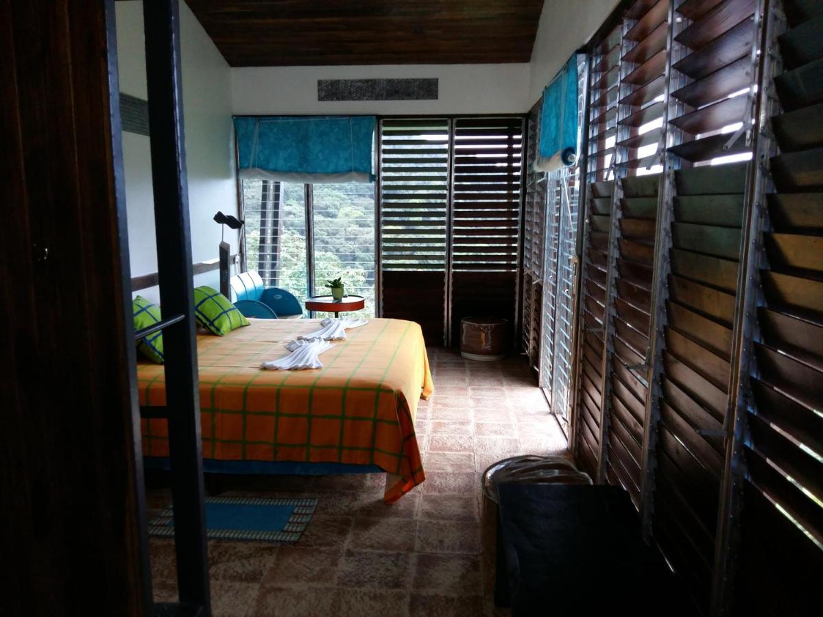 Celeste Mountain Lodge - Housity