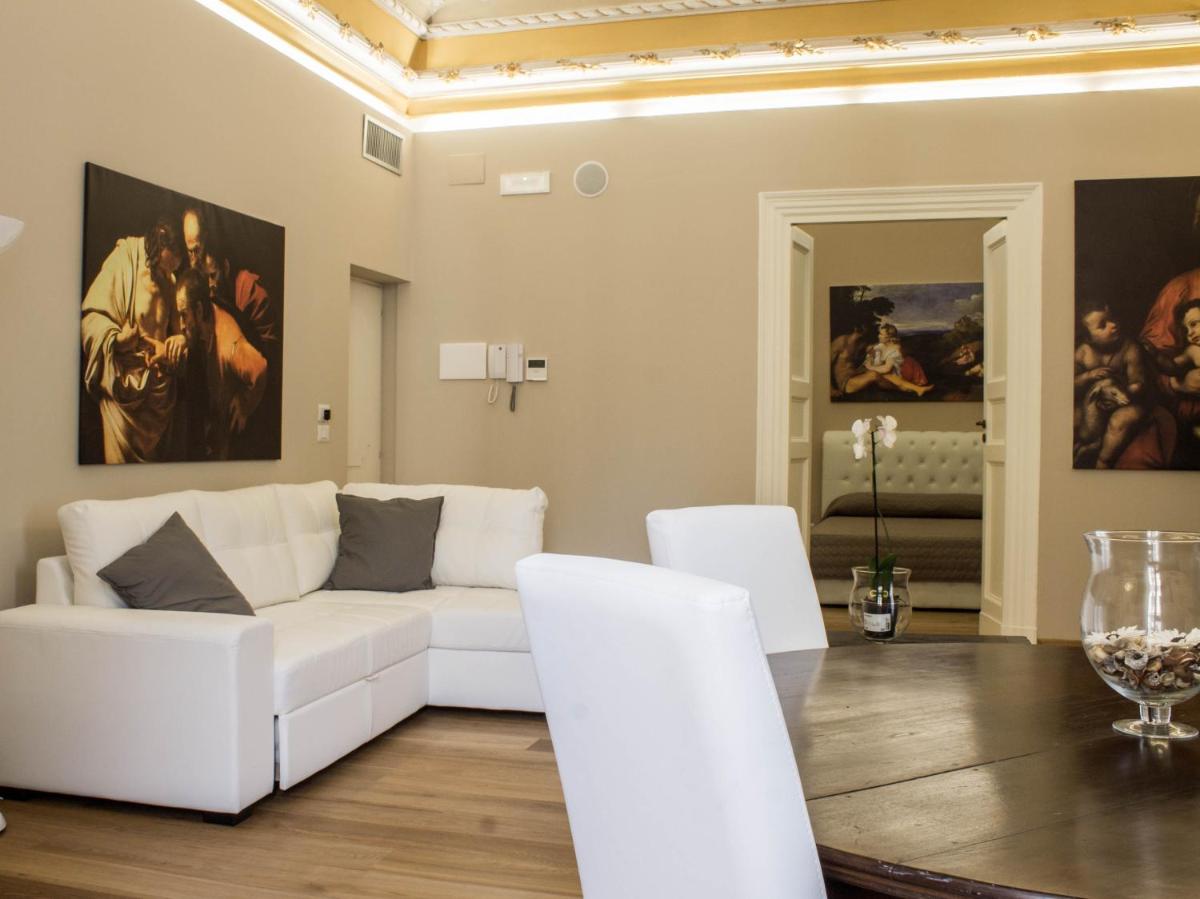 Duca di Sarro le Suites - Housity