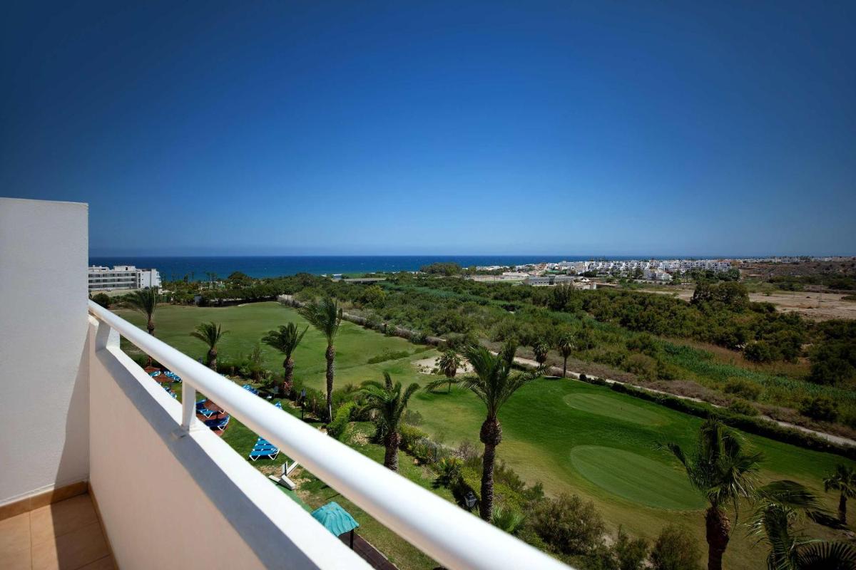 Paisaje cerca de este hotel