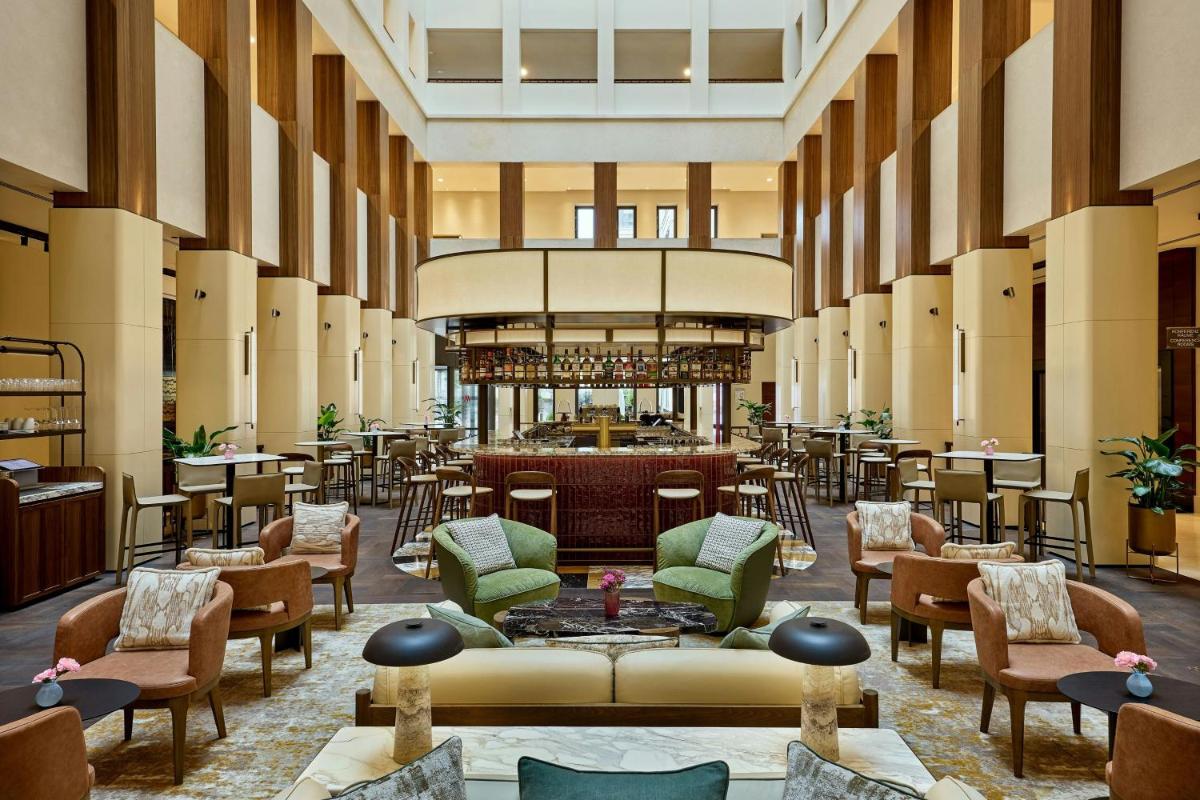 Berlin Marriott Hotel - Housity