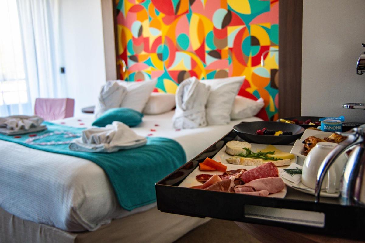 Nourriture dans l'hôtel ou à proximité
