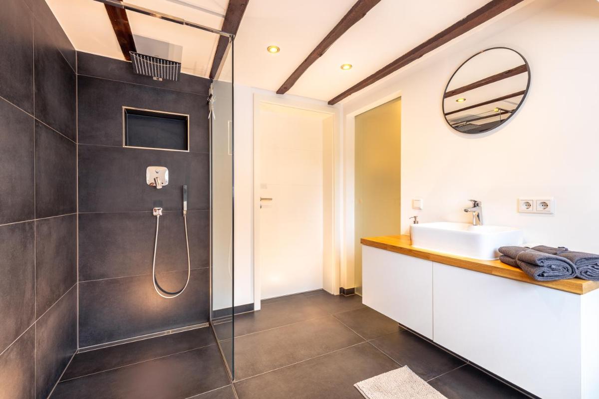 Fachwerk Boutique-Hotel Suite - Housity