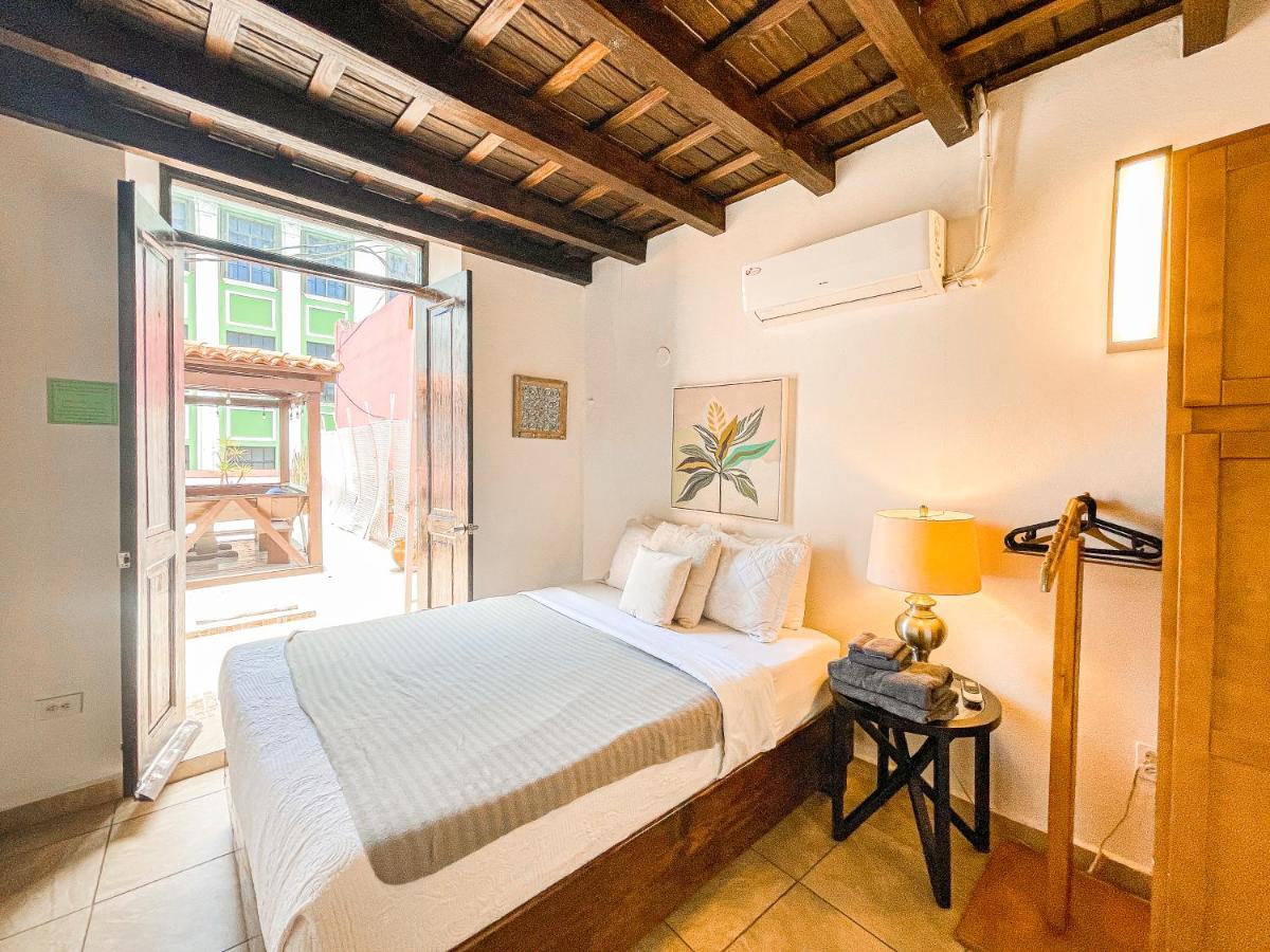 Old San Juan Rentals - Hizvo