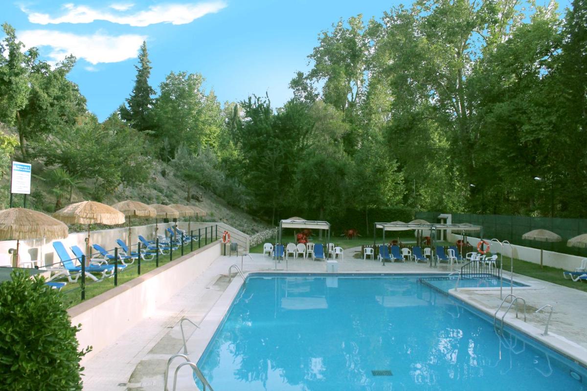 Piscina en o cerca de Balneario de Alhama de Granada