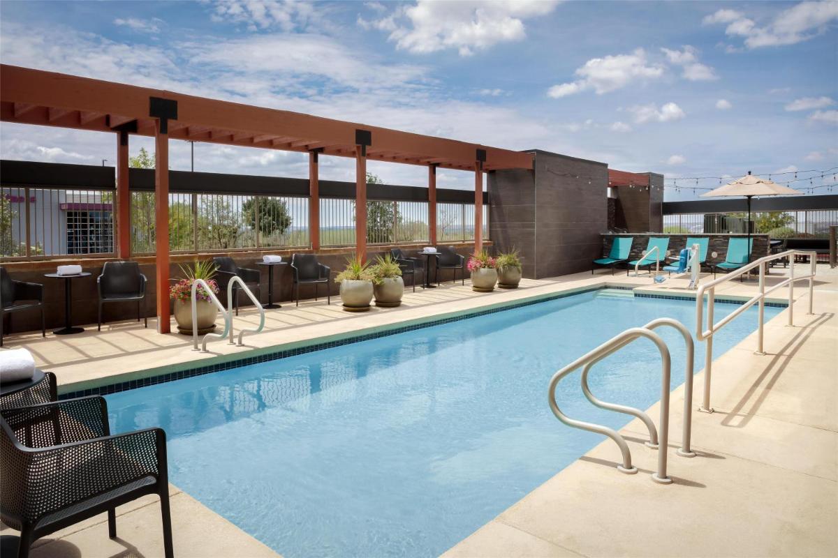 Home2 Suites By Hilton Las Cruces - Housity