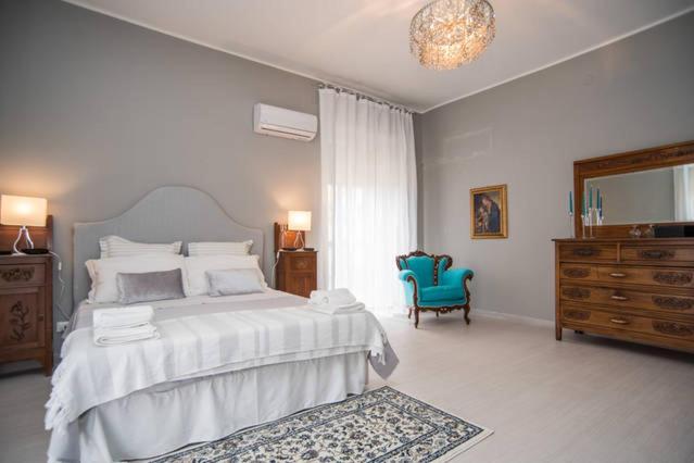 Principe Umberto - Housity
