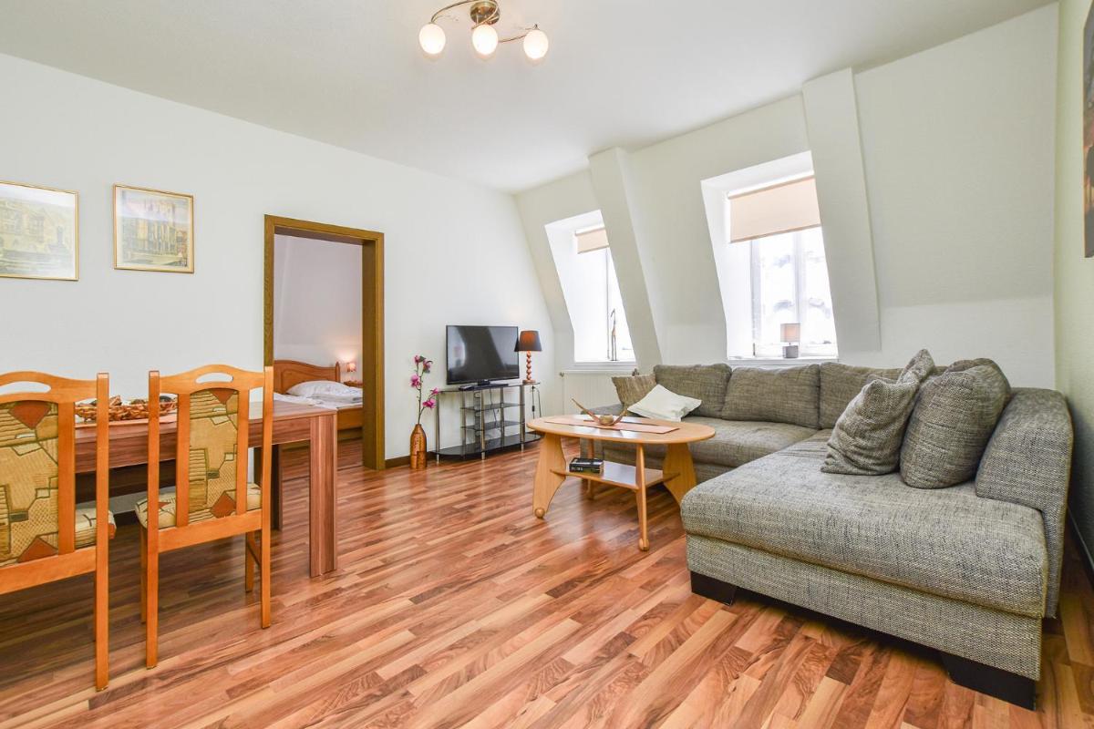 FeWo der Villa Ephraim - Schwarze Straße - Housity